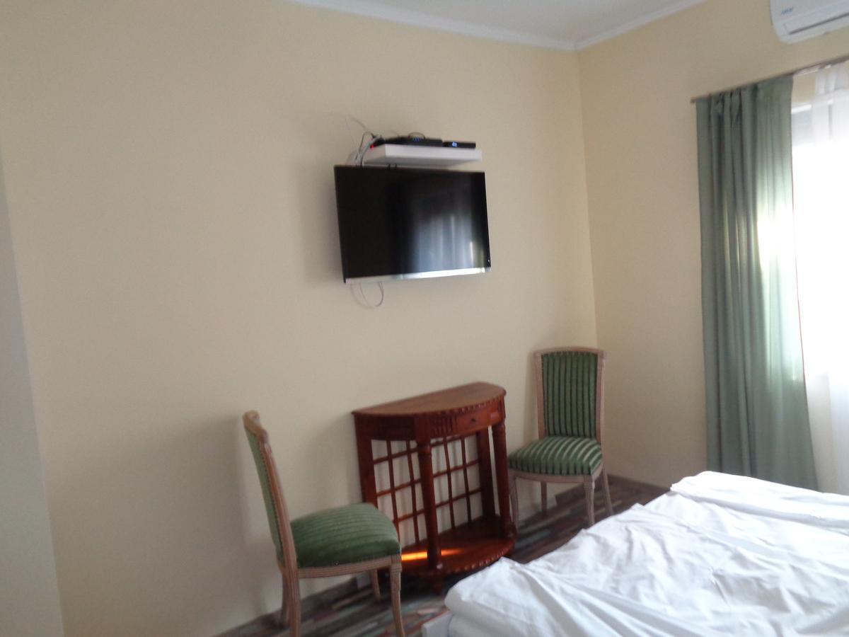 Bed and Breakfast Arnyas Park Apartmanhaz Балатональмади Экстерьер фото
