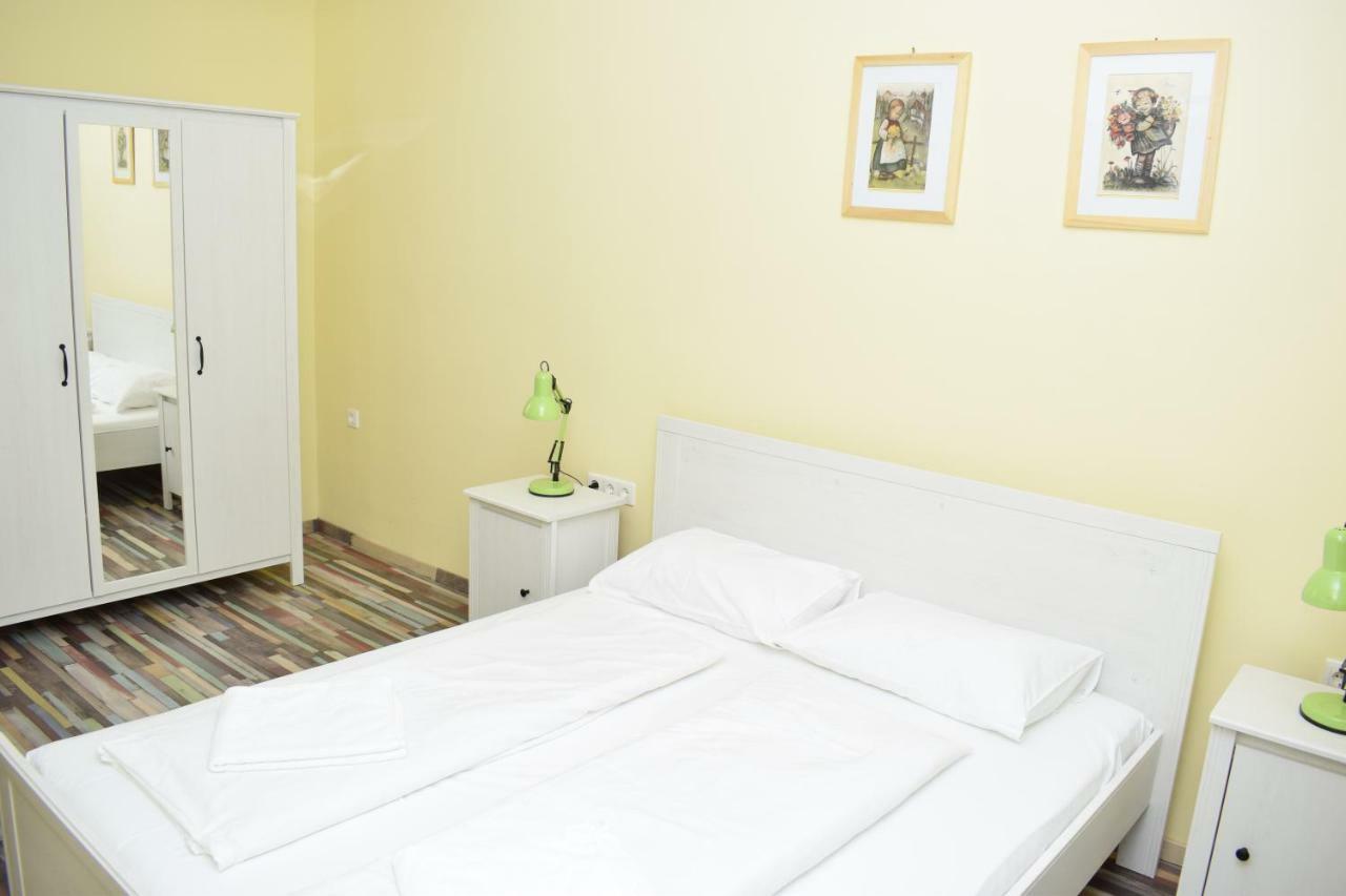 Bed and Breakfast Arnyas Park Apartmanhaz Балатональмади Экстерьер фото